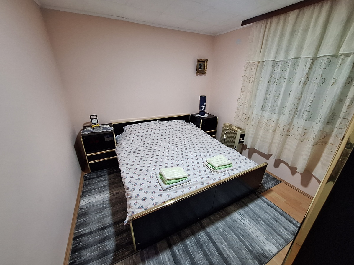 Spavaća soba 1 - Francuski ležaj